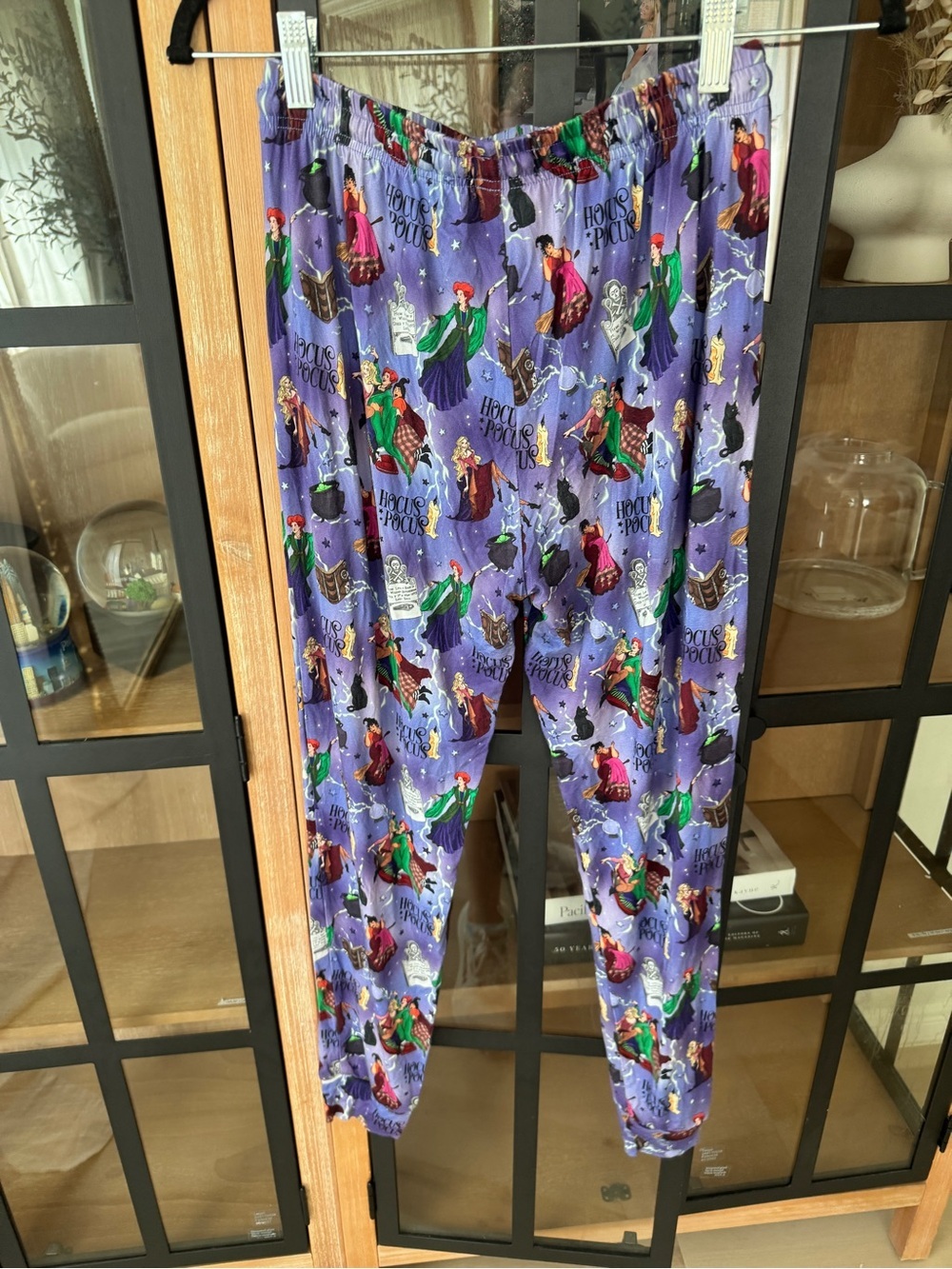 Hocus Pocus bamboo pajamas pants adult halloween bundle of joy company - Picture 3 of 6